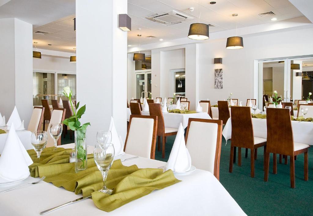 Hotel Wodnik Slok Ngoại thất bức ảnh